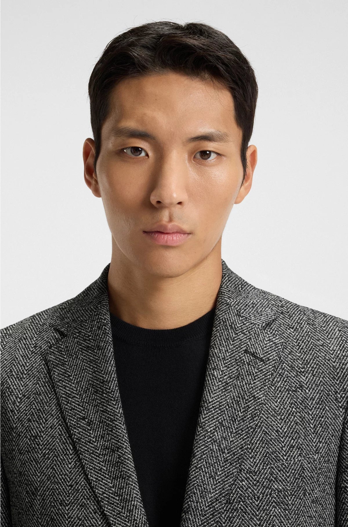 REGULAR-FIT JACKET IN A HERRINGBONE WOOL BLEND